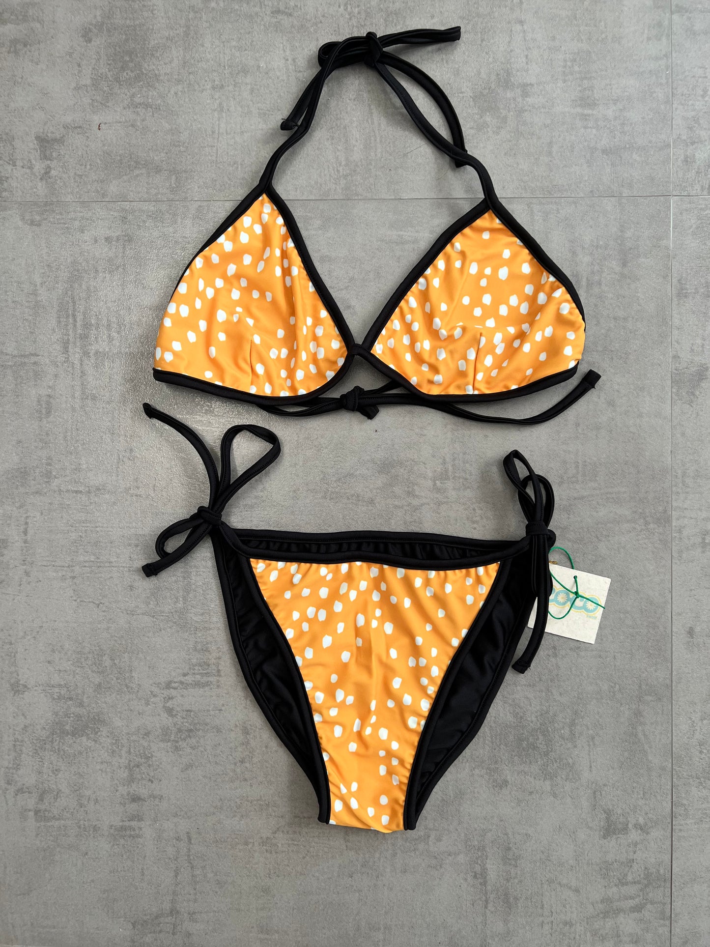 Sunny polka-dots reversible bikini
